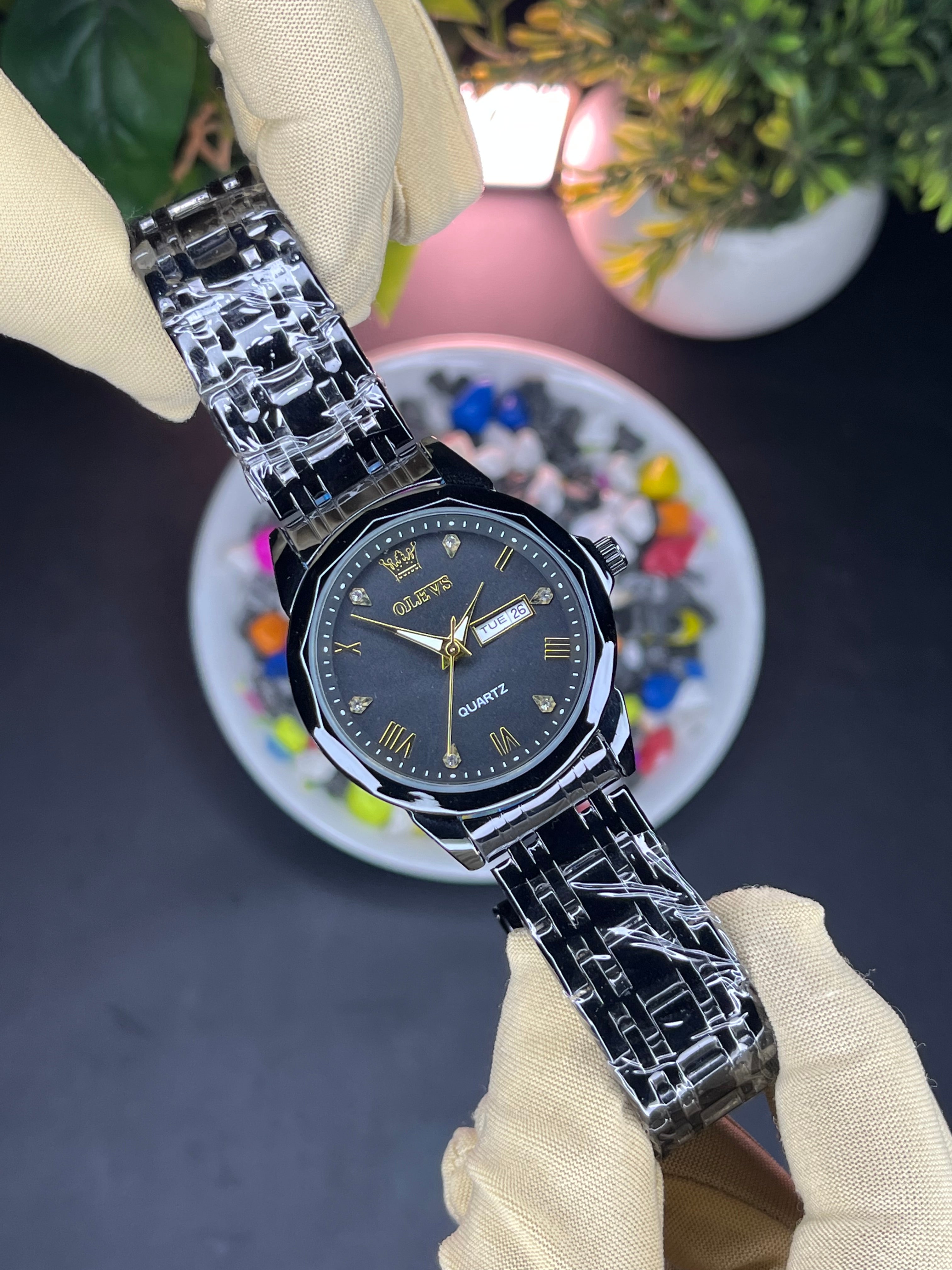 Olevs Day & Date Diamond Shape Black Edition - Premium Steel Bracelet Watch