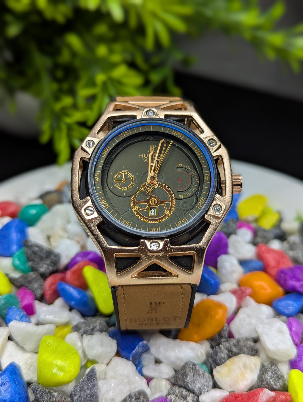 Hublot Geneve C241 - Golden Strap Premium Watch